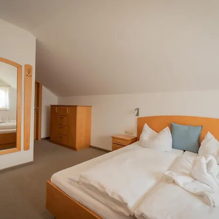 Seegasthof Katschnig Gmbh Gasthof Unterburg am Klopeiner See