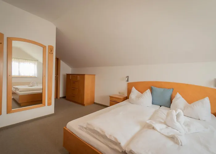 Seegasthof Katschnig Gmbh Pensjonat Unterburg am Klopeiner See